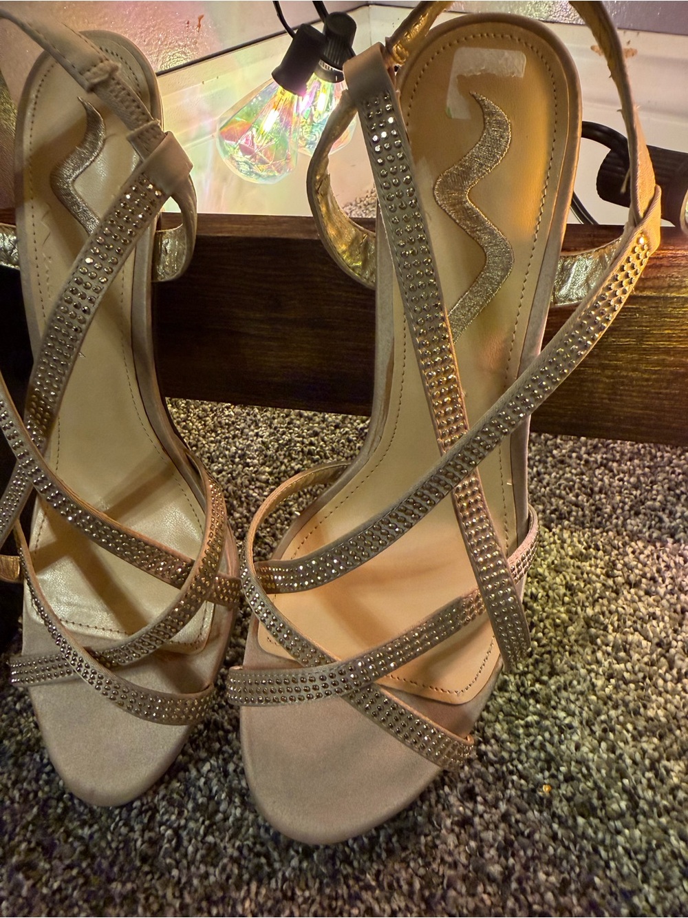 Nina Champagne Strappy Open Heels With Beautiful Rhinestones Size 8 New! - Picture 6 of 9
